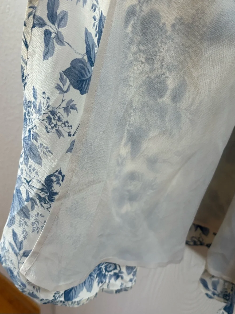 Reformation Carolena Midi Dress in blue floral print - Picture 12 of 13